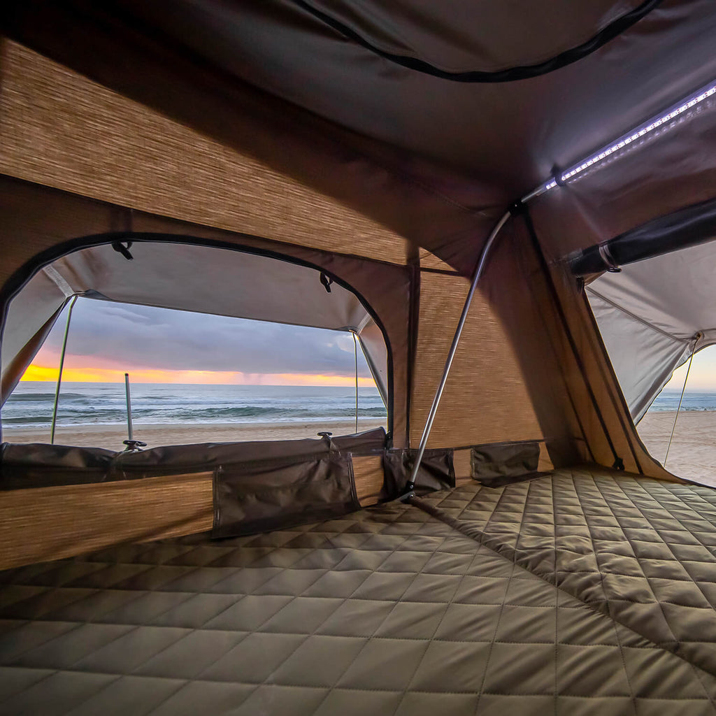 Esperance Compact Hard Shell Rooftop Tent